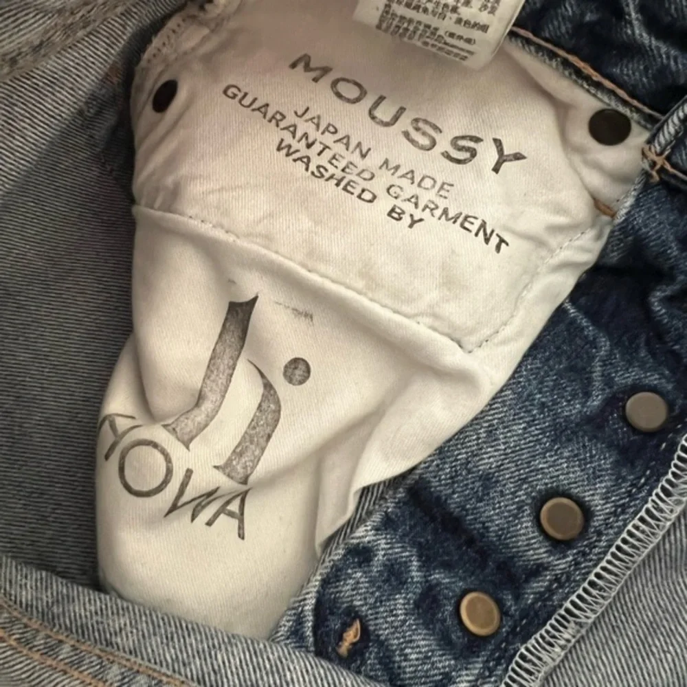 Moussy Moussy